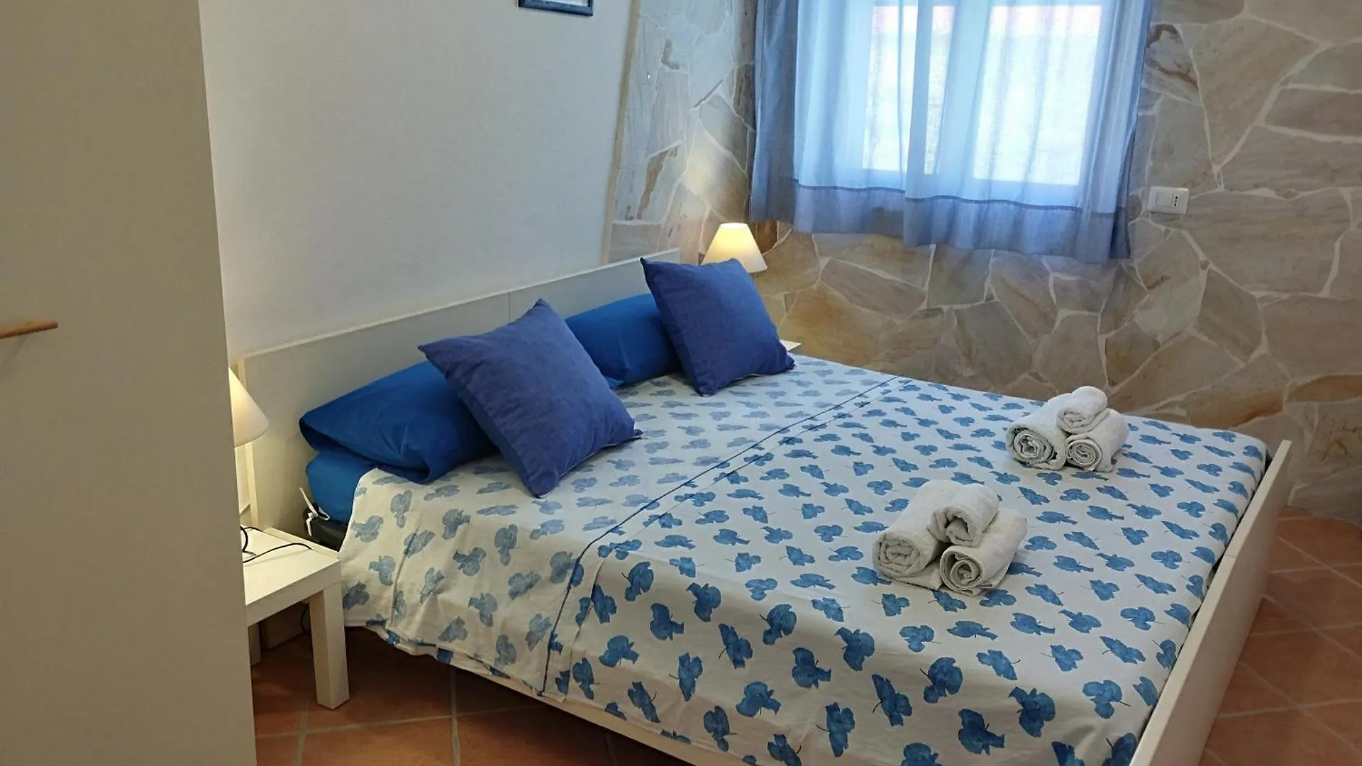 La Casa Di Paola A Calasetta - Iun R2452 0*,  이탈리아